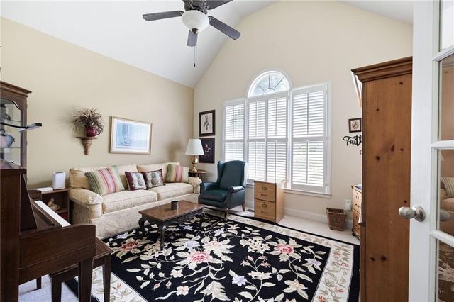 406 Mountain Point, Canton, GA 30115