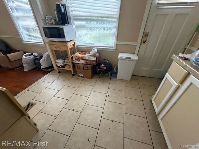 18603 Moross Road, Detroit, MI 48224