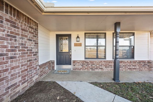 2399 Cardinal Drive, Springdale, AR 72764