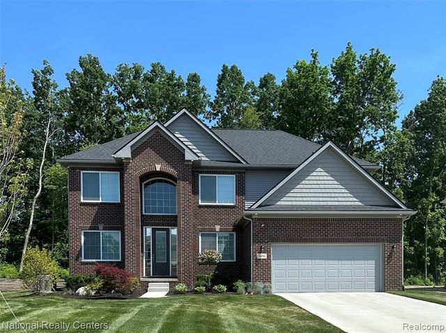919 Guenevere Drive, Oxford, MI 48371