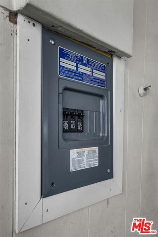 2206 Oak Street, Santa Monica, CA 90405