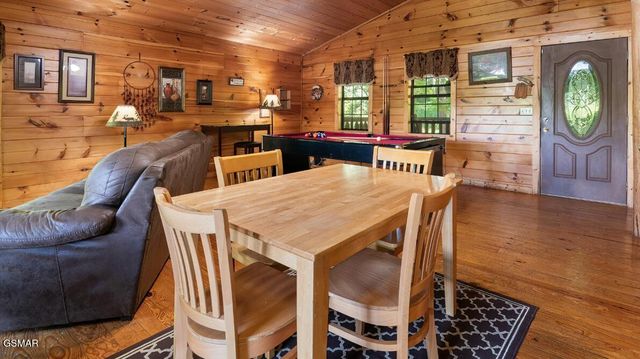 3537 Bear Pen Gap Road, Sevierville, TN 37876