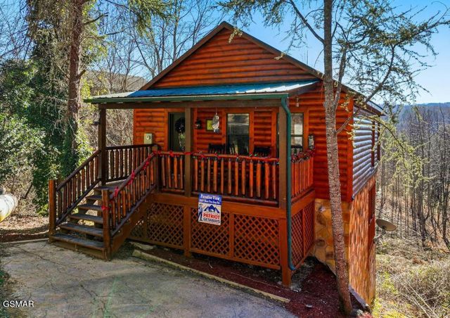 3537 Bear Pen Gap Road, Sevierville, TN 37876