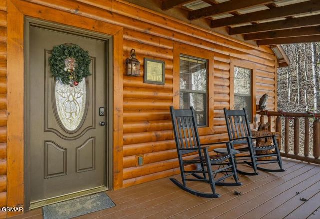 3537 Bear Pen Gap Road, Sevierville, TN 37876