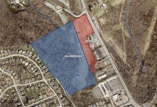 14140 E US-30, North Huntingdon, PA 15642