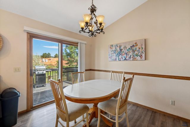 3704 MEADOWBROOK DR, Rapid City, SD 57702