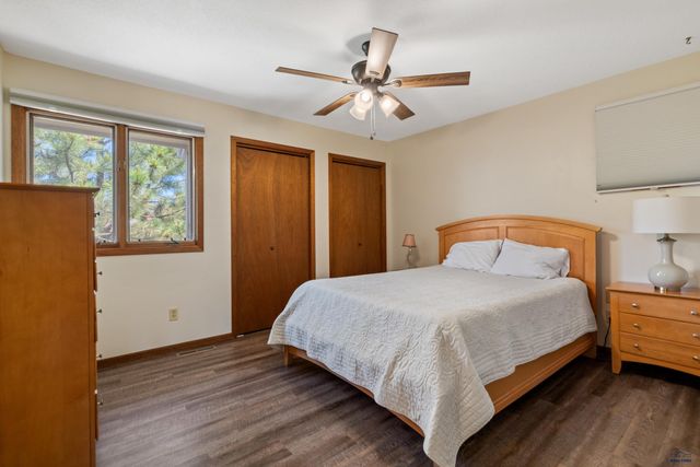 3704 MEADOWBROOK DR, Rapid City, SD 57702