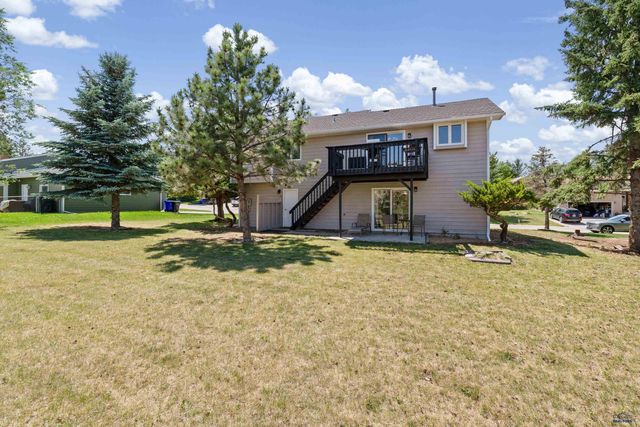 3704 MEADOWBROOK DR, Rapid City, SD 57702