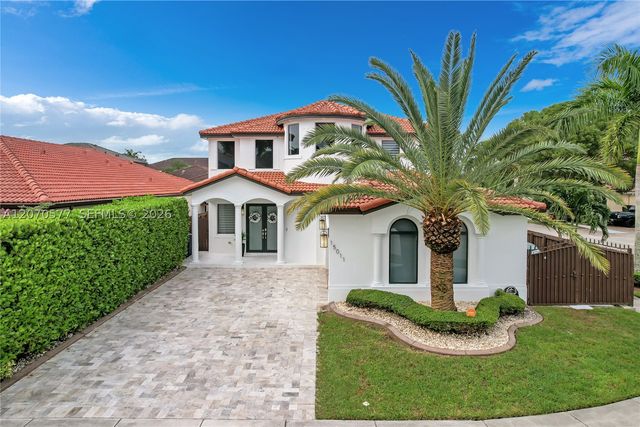 15011 SW 11th St, Miami, FL 33194