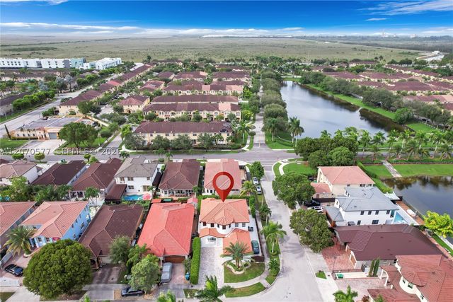 15011 SW 11th St, Miami, FL 33194