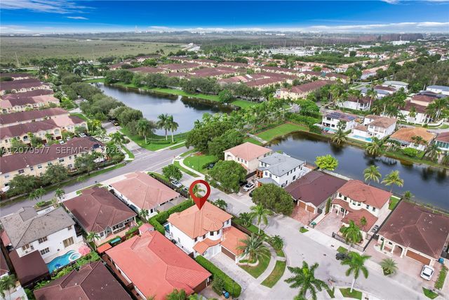15011 SW 11th St, Miami, FL 33194