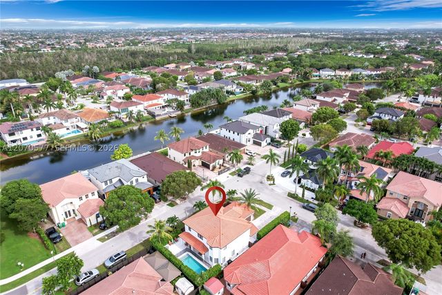 15011 SW 11th St, Miami, FL 33194