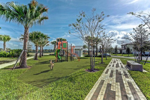 13343 Machiavelli Way, Palm Beach Gardens, FL 33418