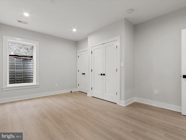 6815 BARR RD, Bethesda, MD 20816