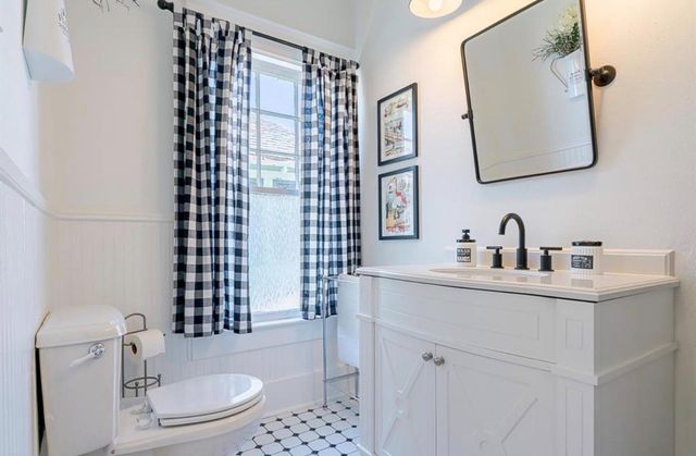 1723 Rosenberg Street, Galveston, TX 77550