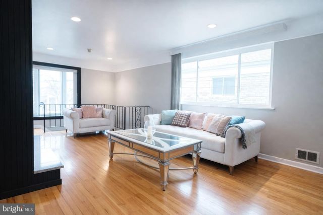 2412 SKYLAND PL SE, Washington, DC 20020