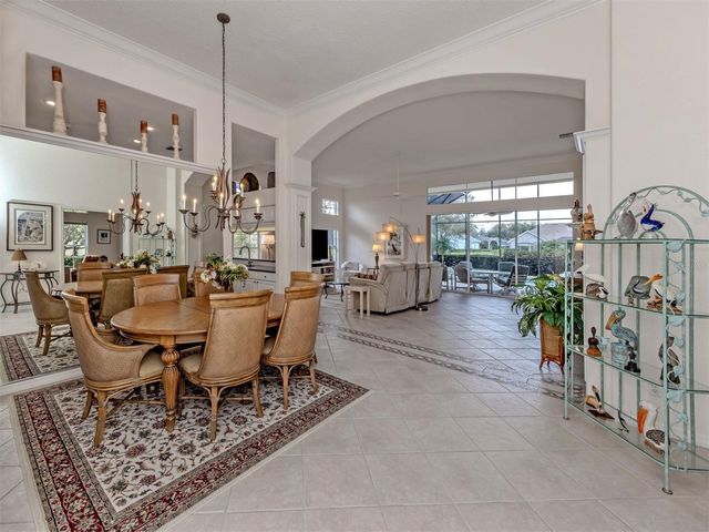 338 SAINT GEORGE COURT 11, Venice, FL 34293