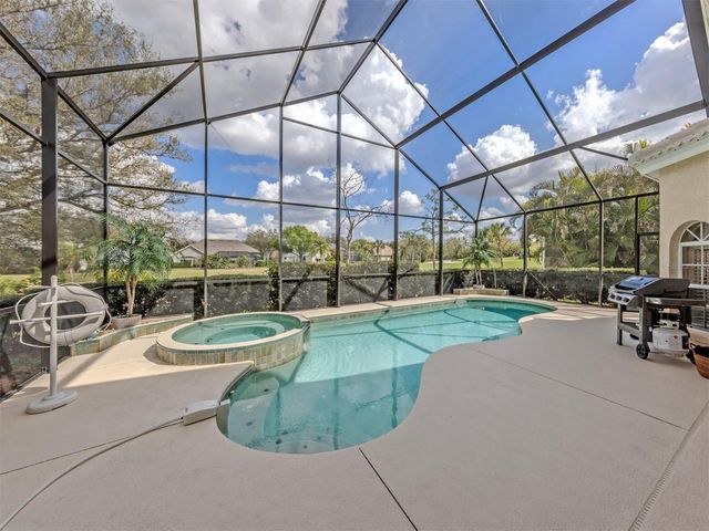 338 SAINT GEORGE COURT 11, Venice, FL 34293