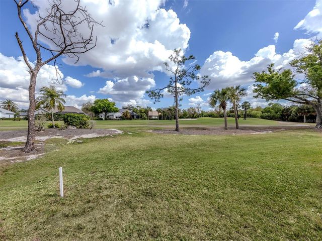 338 SAINT GEORGE COURT 11, Venice, FL 34293