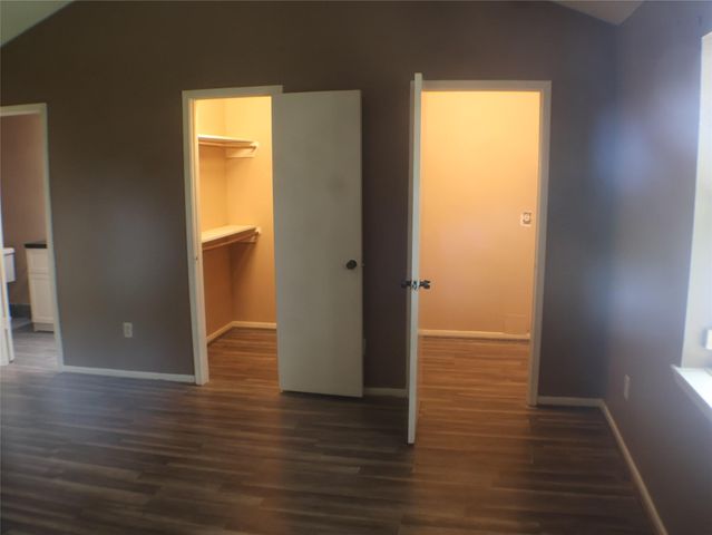 7700 Creekbend Drive 33, Houston, TX 77071