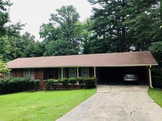 4531 S Roberts Drive, Sugar Hill, GA 30518