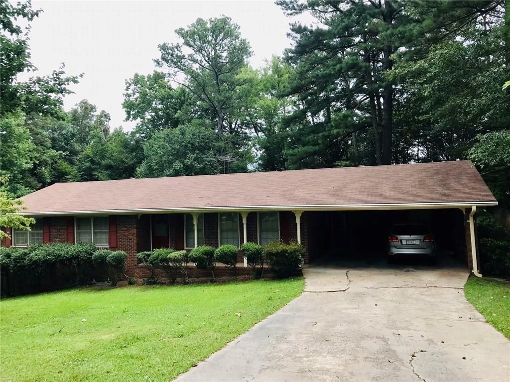 4531 S Roberts Drive, Sugar Hill, GA 30518