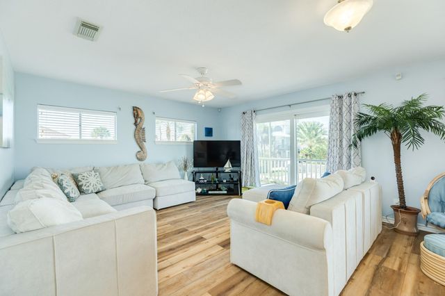 21911 Guadalupe Drive, Galveston, TX 77554