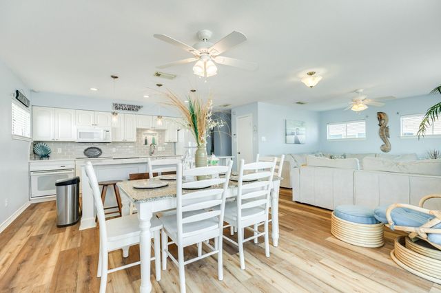 21911 Guadalupe Drive, Galveston, TX 77554