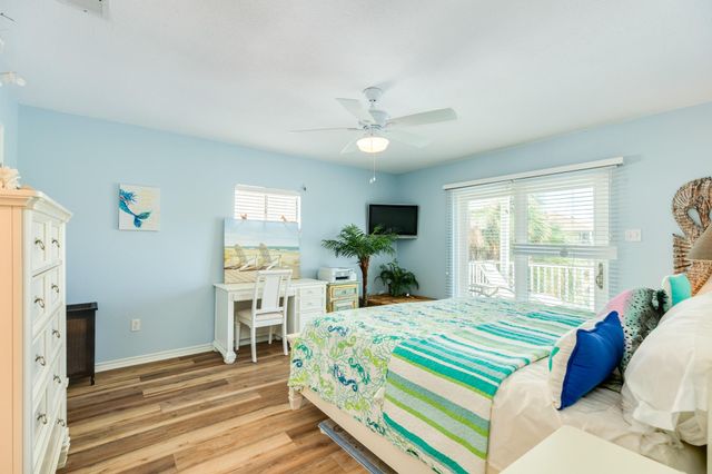 21911 Guadalupe Drive, Galveston, TX 77554