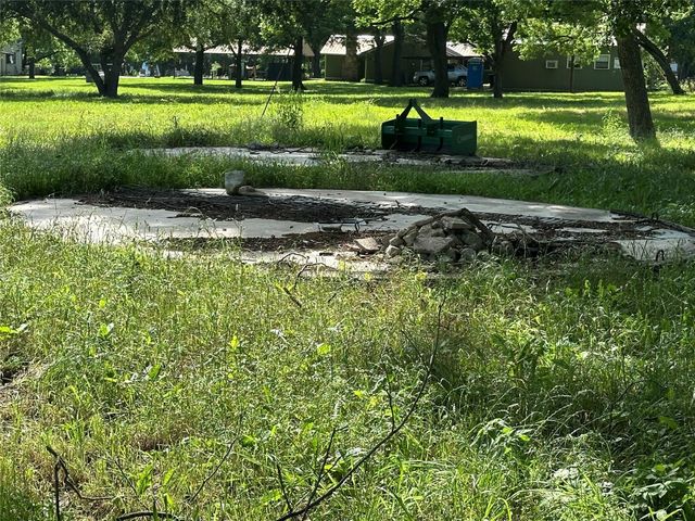 450 County Road 4225, Bonham, TX 75418