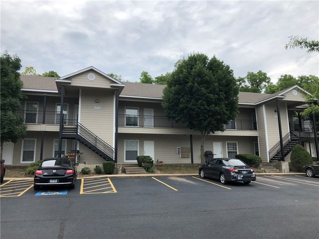 1774 N Gregg Avenue 2, Fayetteville, AR 72703