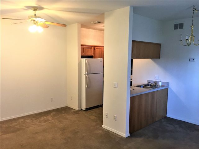 1774 N Gregg Avenue 2, Fayetteville, AR 72703