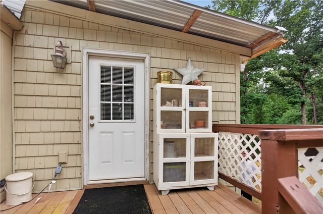 1757 Old Dobbin Bridge Rd Road, Townville, SC 29689