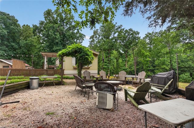1757 Old Dobbin Bridge Rd Road, Townville, SC 29689
