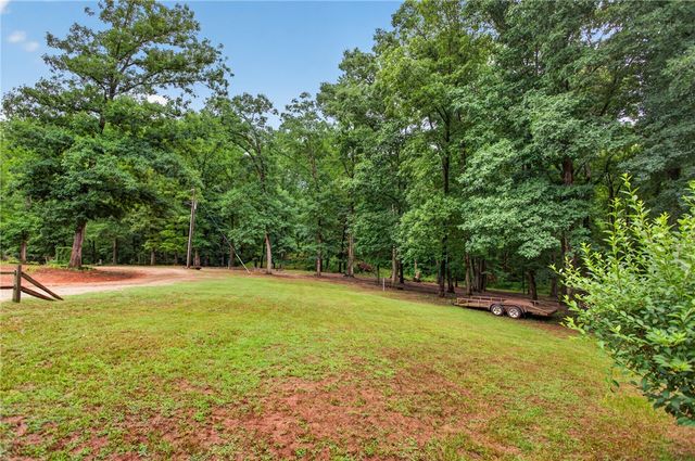 1757 Old Dobbin Bridge Rd Road, Townville, SC 29689