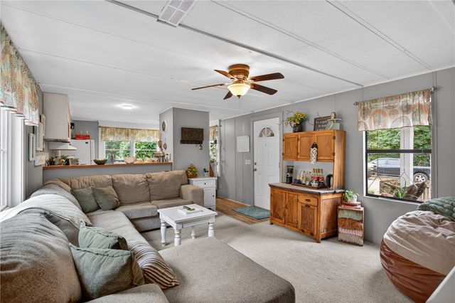 1757 Old Dobbin Bridge Rd Road, Townville, SC 29689