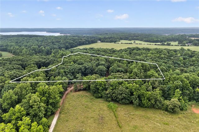 1757 Old Dobbin Bridge Rd Road, Townville, SC 29689