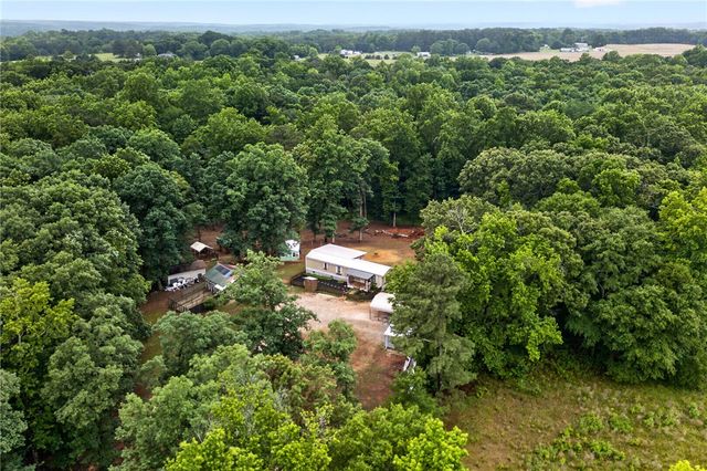 1757 Old Dobbin Bridge Rd Road, Townville, SC 29689