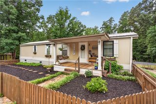 1757 Old Dobbin Bridge Rd Road, Townville, SC 29689
