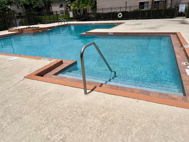 2796 S University Drive 2207, Davie, FL 33328