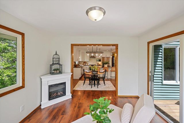 4497 Evergreen Drive, Vadnais Heights, MN 55127