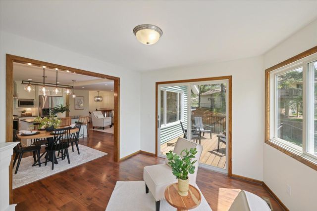 4497 Evergreen Drive, Vadnais Heights, MN 55127