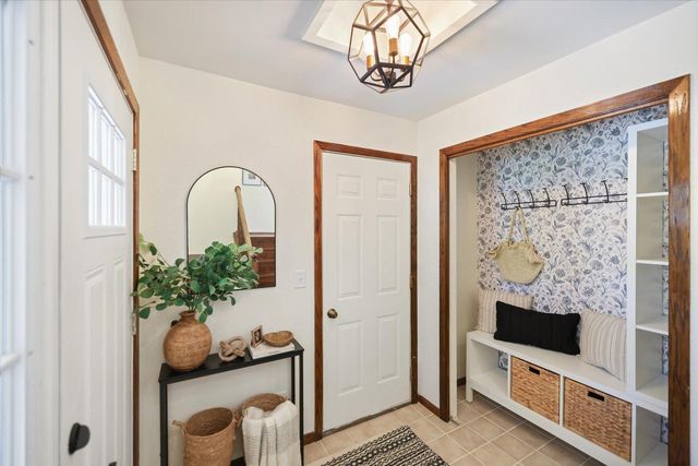 4497 Evergreen Drive, Vadnais Heights, MN 55127