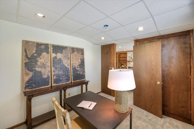 4497 Evergreen Drive, Vadnais Heights, MN 55127