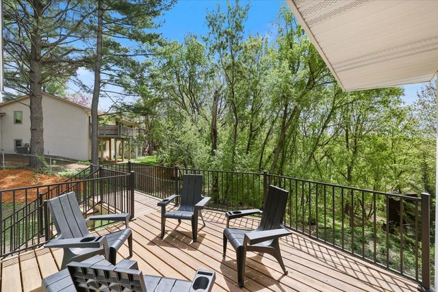 4497 Evergreen Drive, Vadnais Heights, MN 55127