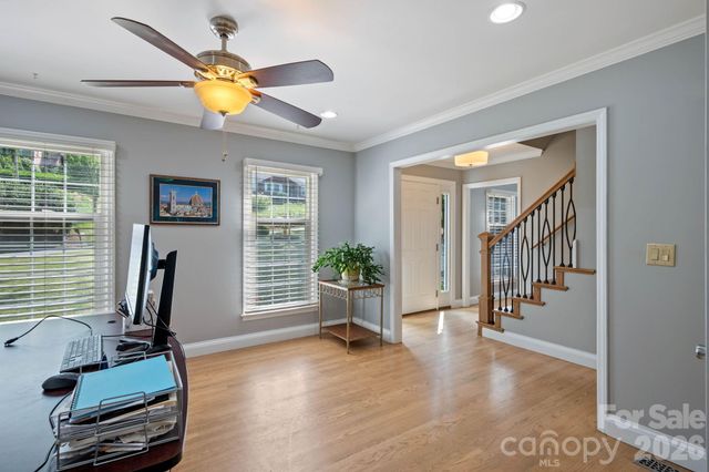 200 35th Avenue NW 5, Hickory, NC 28601