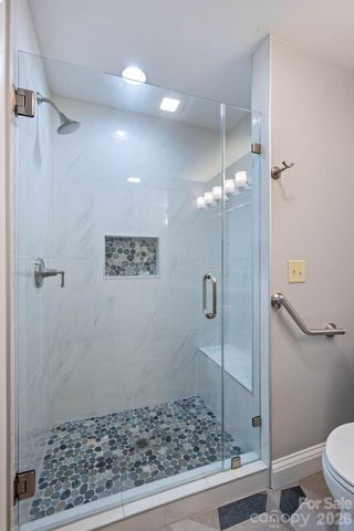 200 35th Avenue NW 5, Hickory, NC 28601