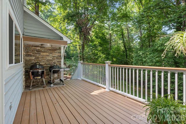 200 35th Avenue NW 5, Hickory, NC 28601