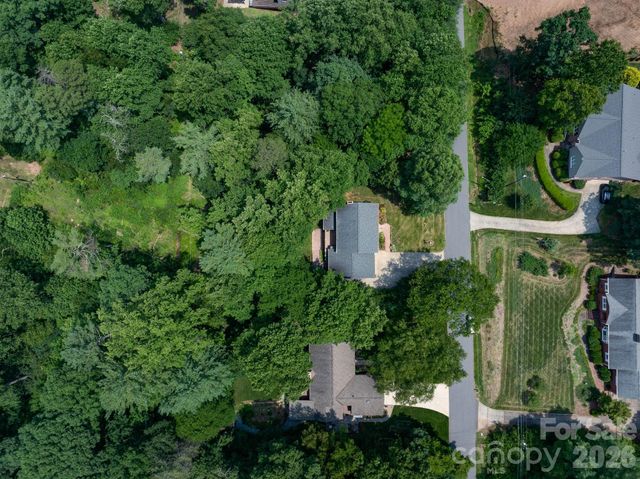 200 35th Avenue NW 5, Hickory, NC 28601