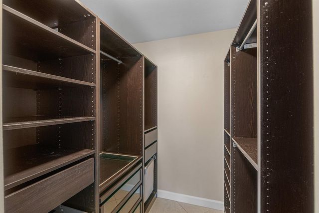 6850 NW 2ND Avenue 18, Boca Raton, FL 33487